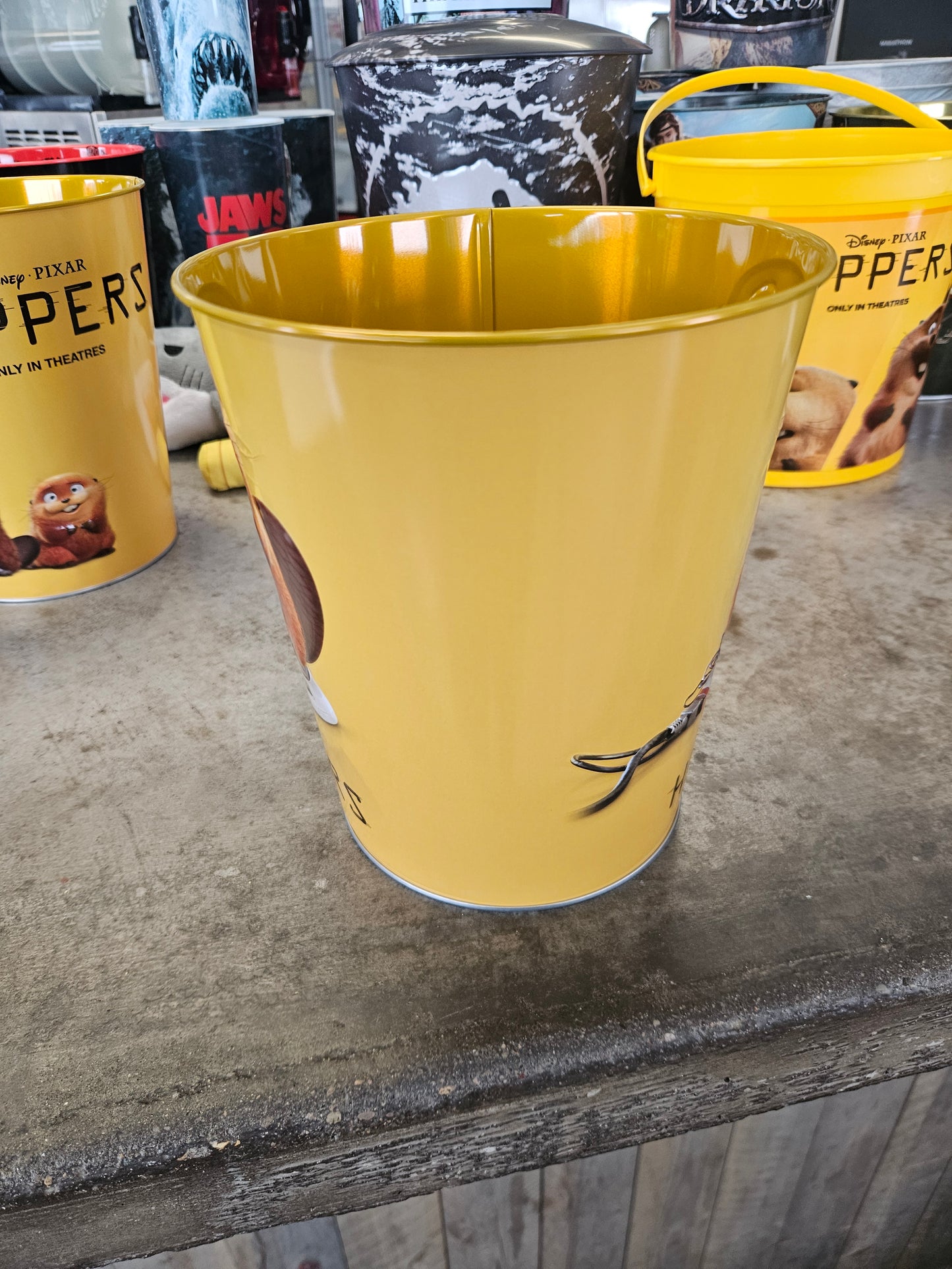 Hoppers Metal Popcorn Tin - Beaver