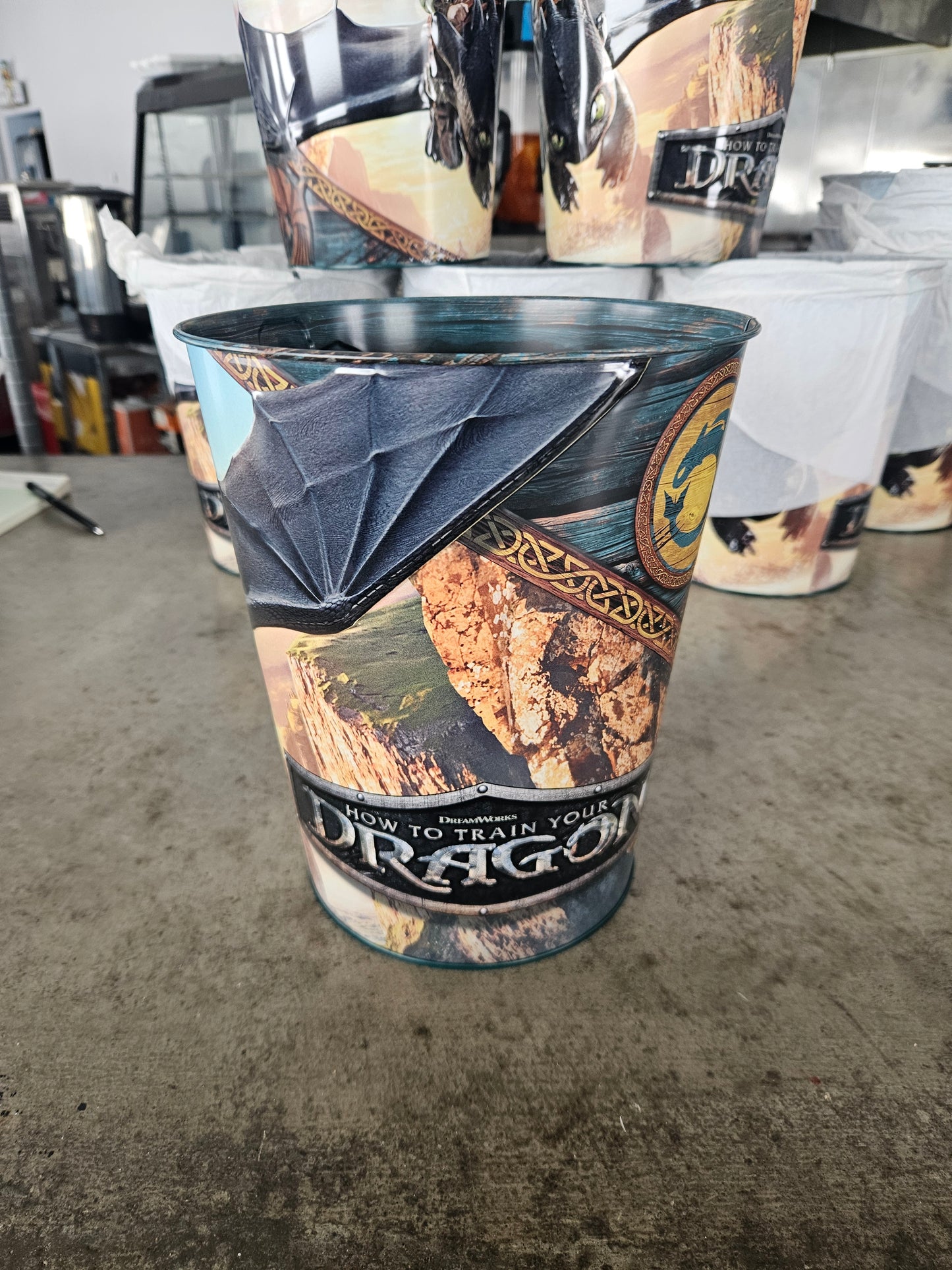 How To Train Your Dragon Metal Popcorn Tin - 2025