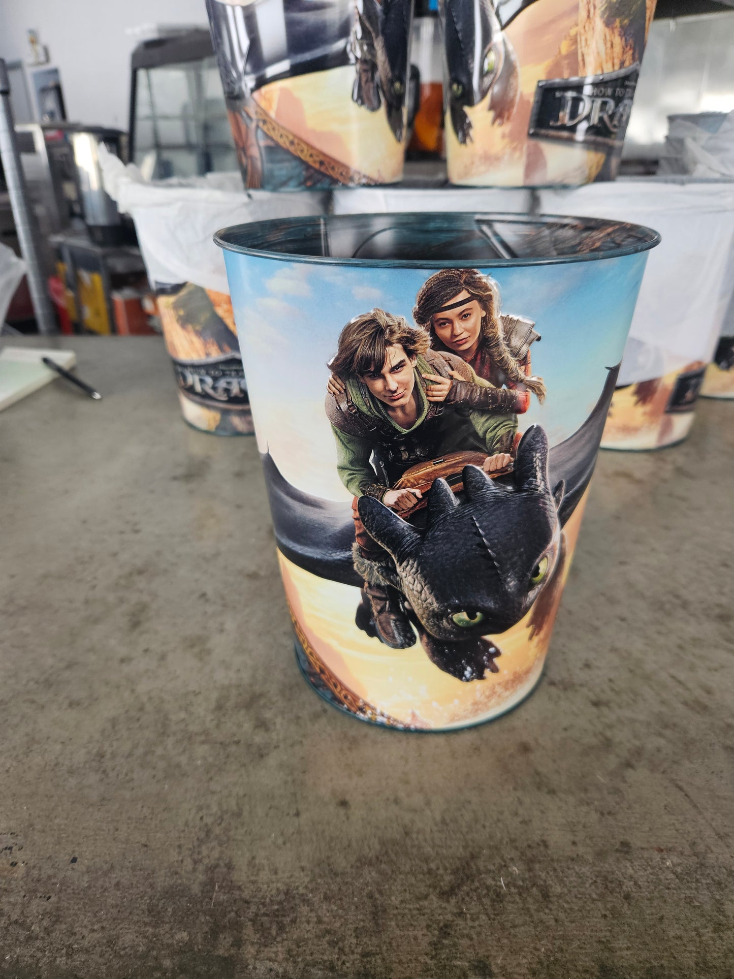 How To Train Your Dragon Metal Popcorn Tin - 2025