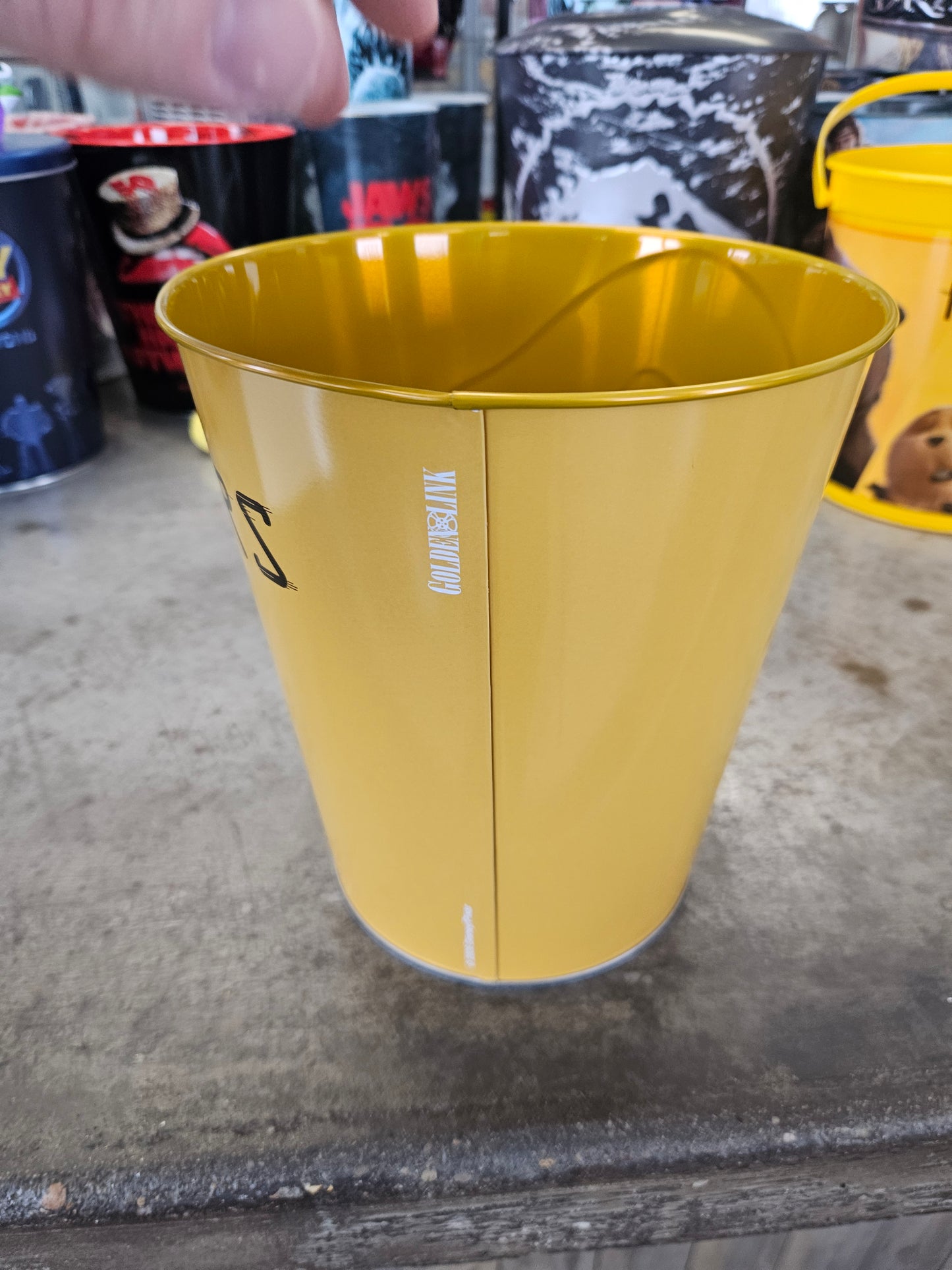 Hoppers Metal Popcorn Tin - Bear