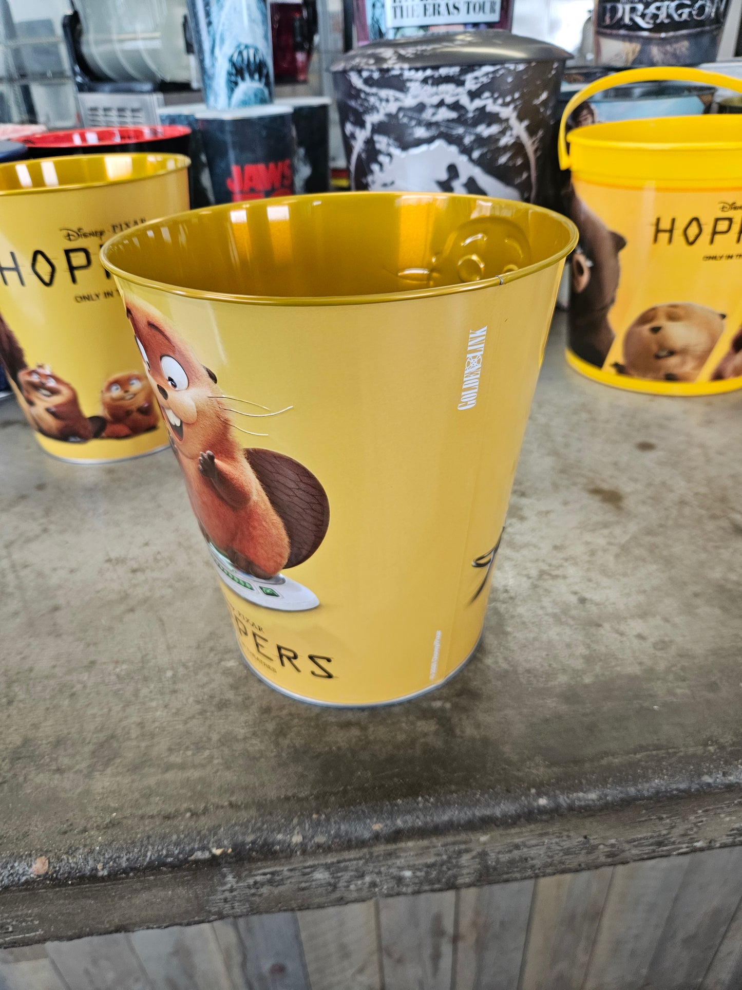 Hoppers Metal Popcorn Tin - Beaver