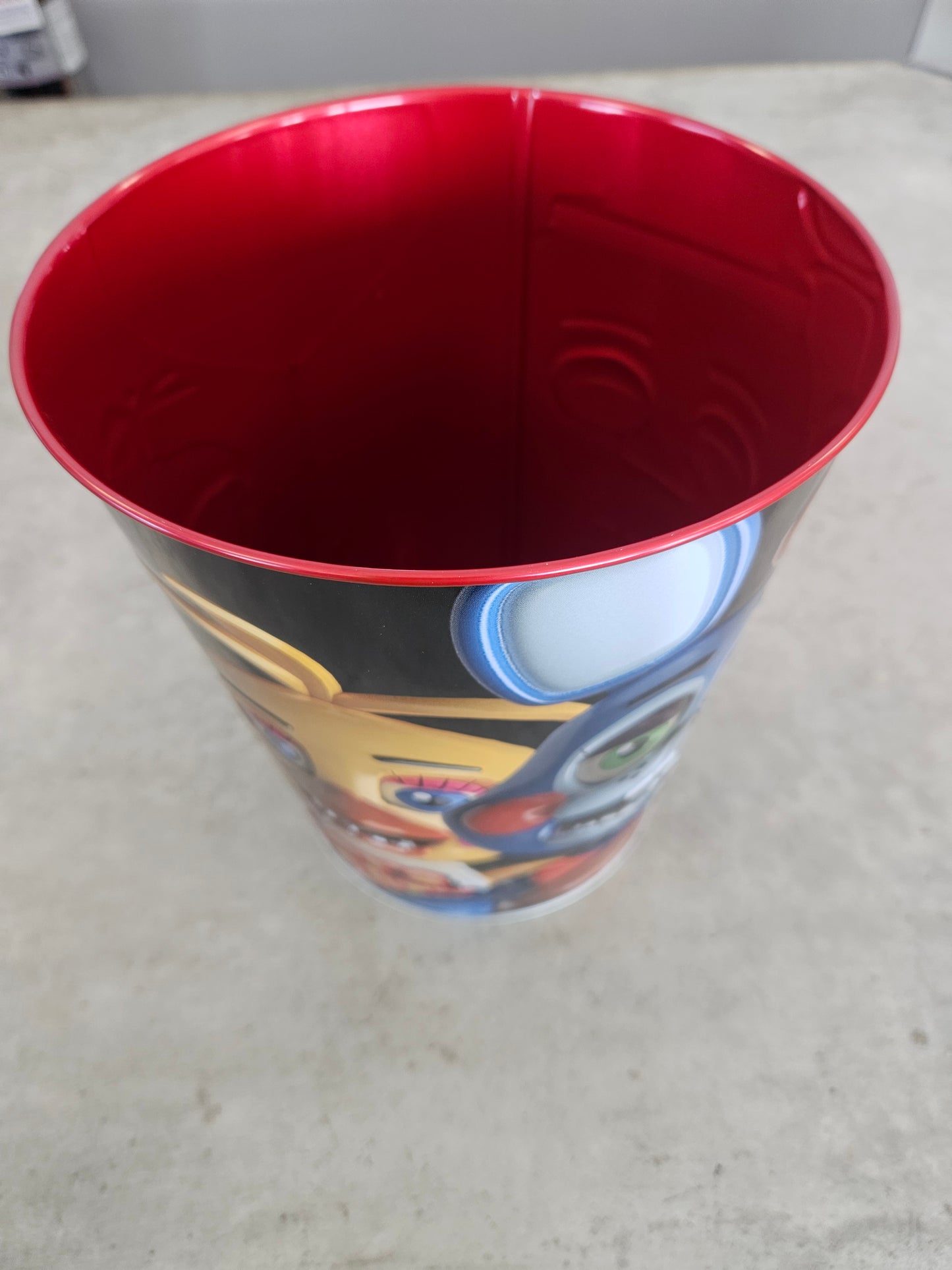 Five Nights at Freddy's 2 (2025) 130oz Metal Popcorn Tin (Bucket)