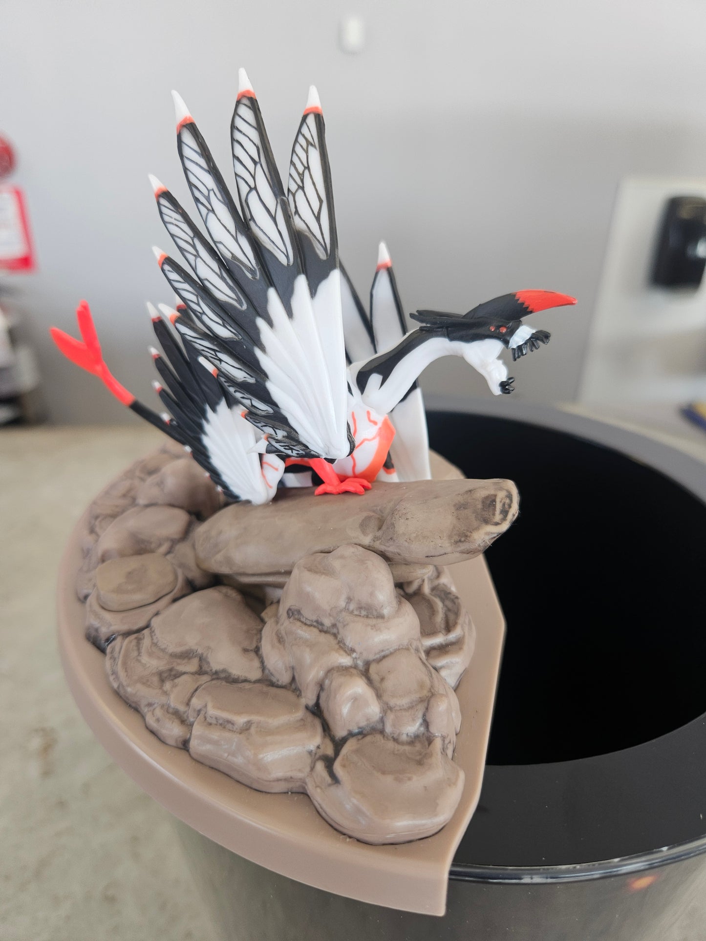 Avatar Fire and Ash 130oz Popcorn Bucket with Banshee Topper and LED Base