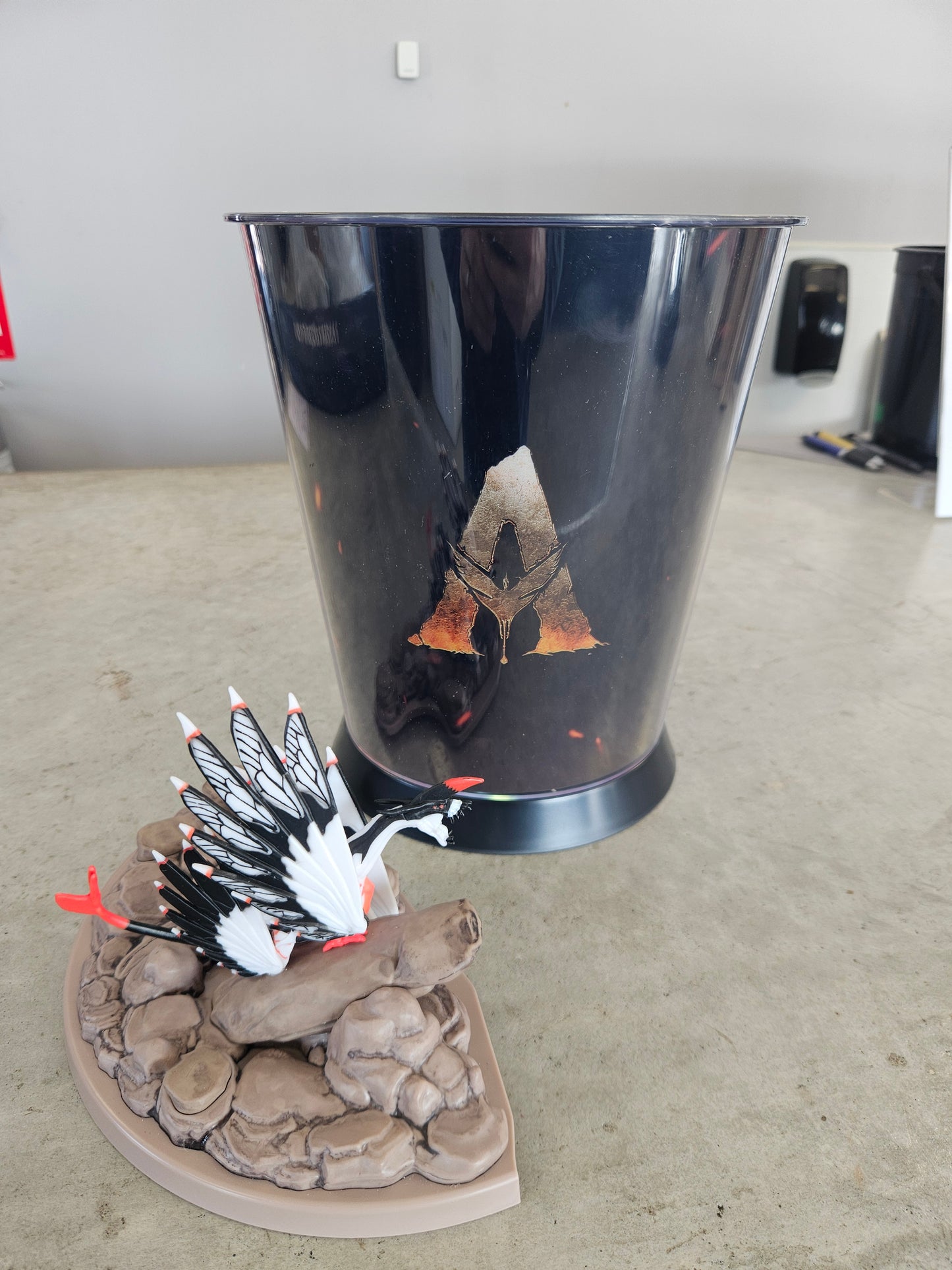 Avatar Fire and Ash 130oz Popcorn Bucket with Banshee Topper and LED Base