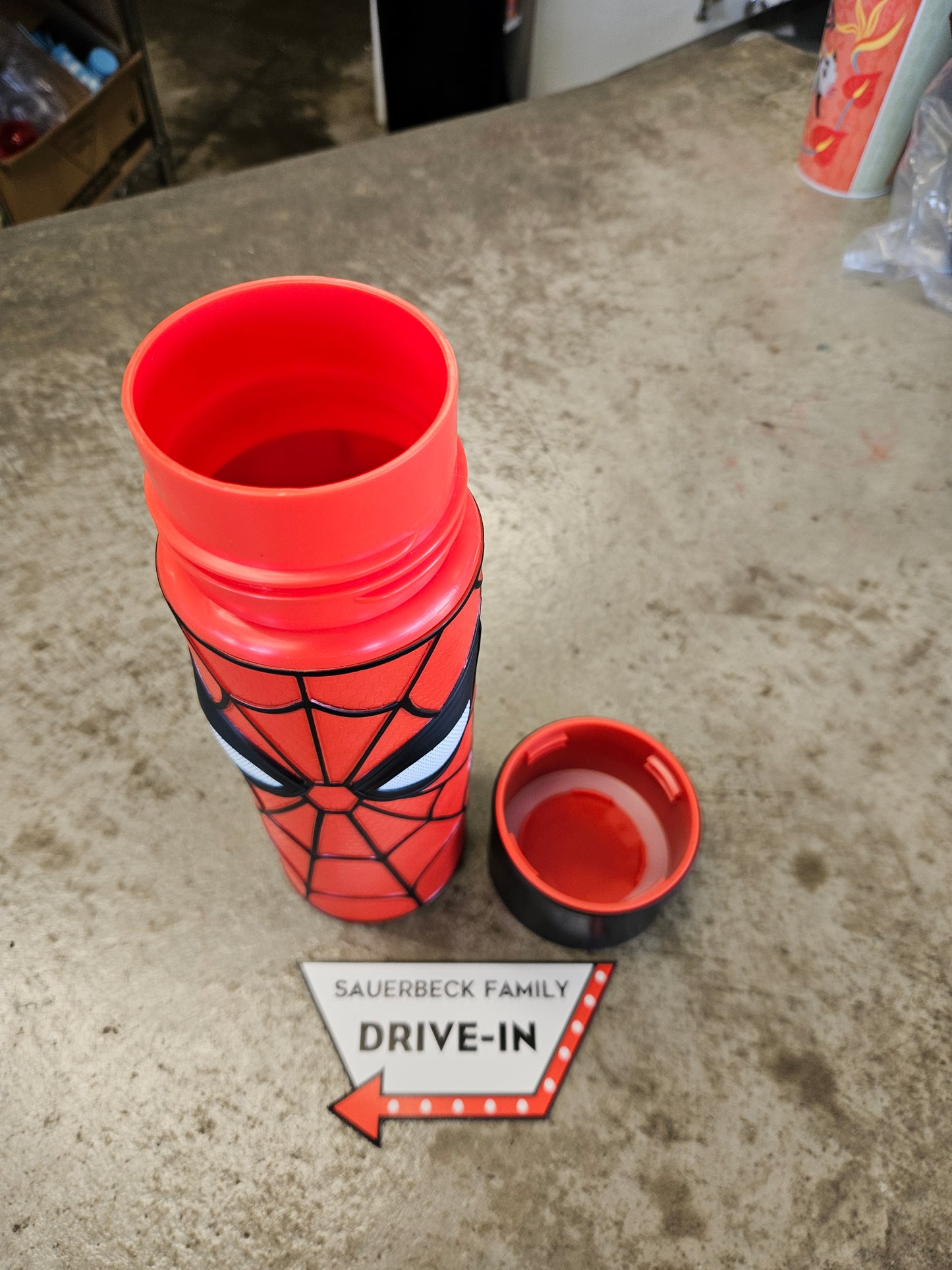 Spider-Man Brand New Day(2026) - 32oz Textured Drink Bottle