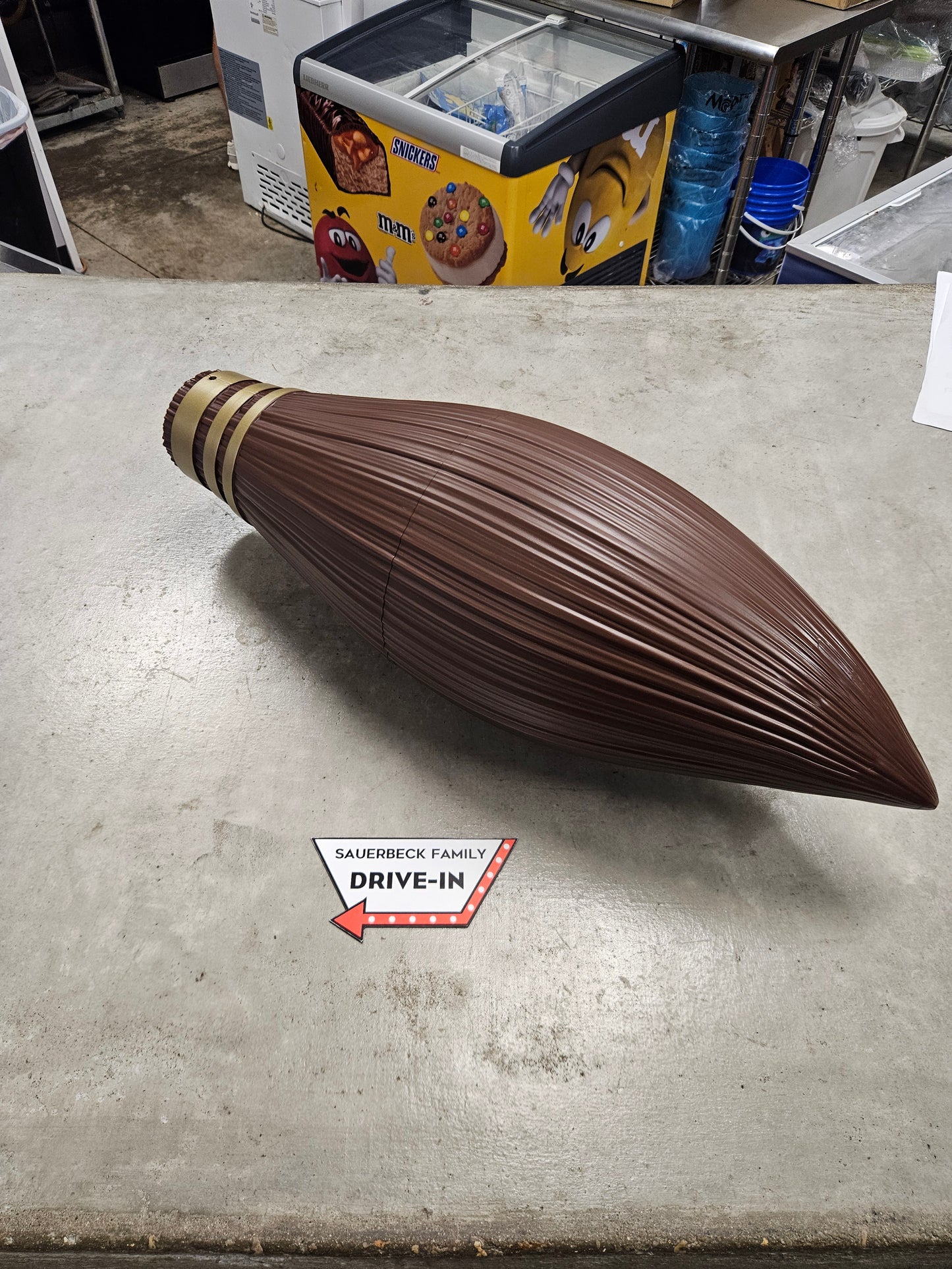 Harry Potter 25th Anniversary Popcorn Broomstick Nimbus 2000