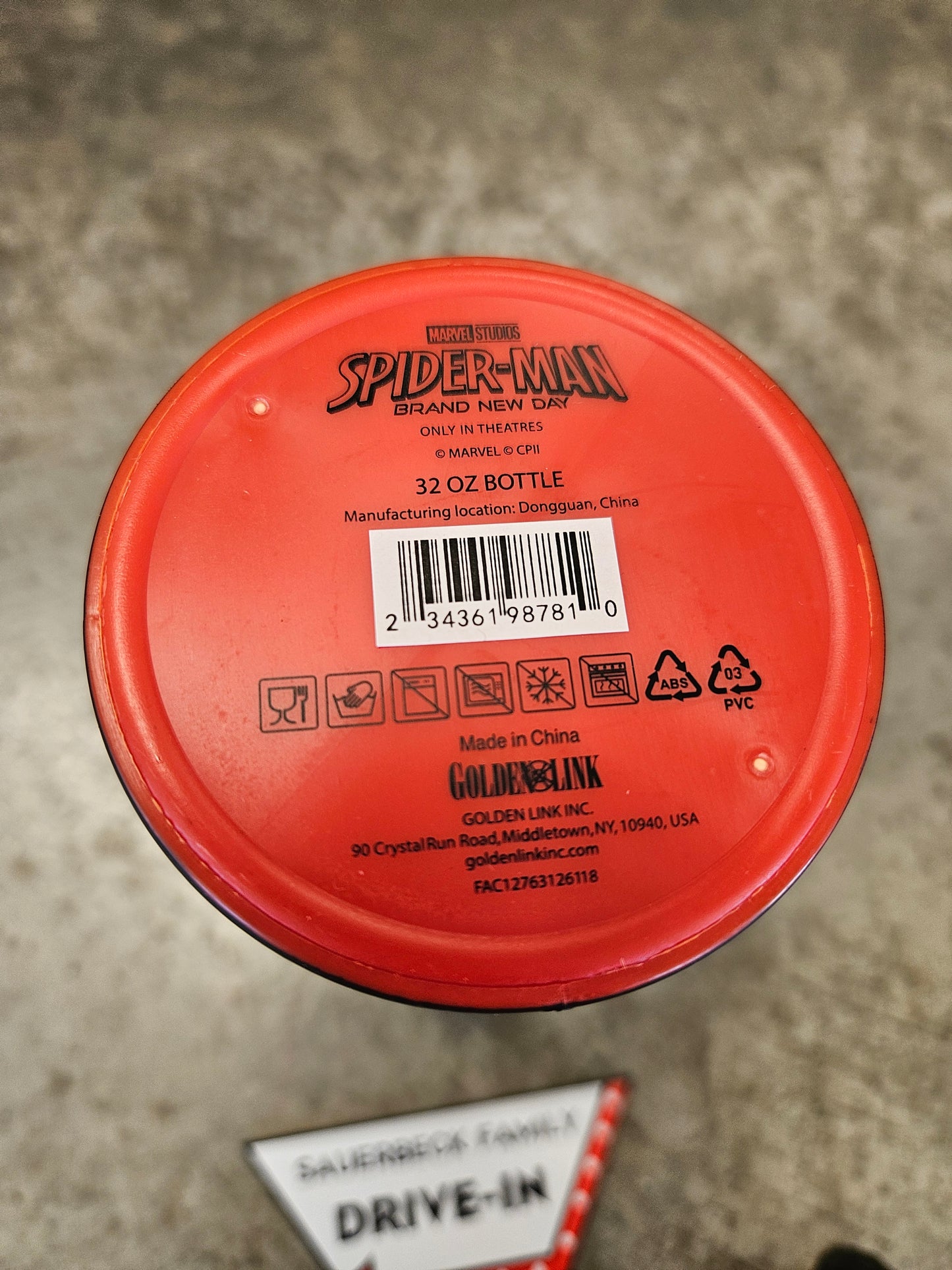 Spider-Man Brand New Day(2026) - 32oz Textured Drink Bottle