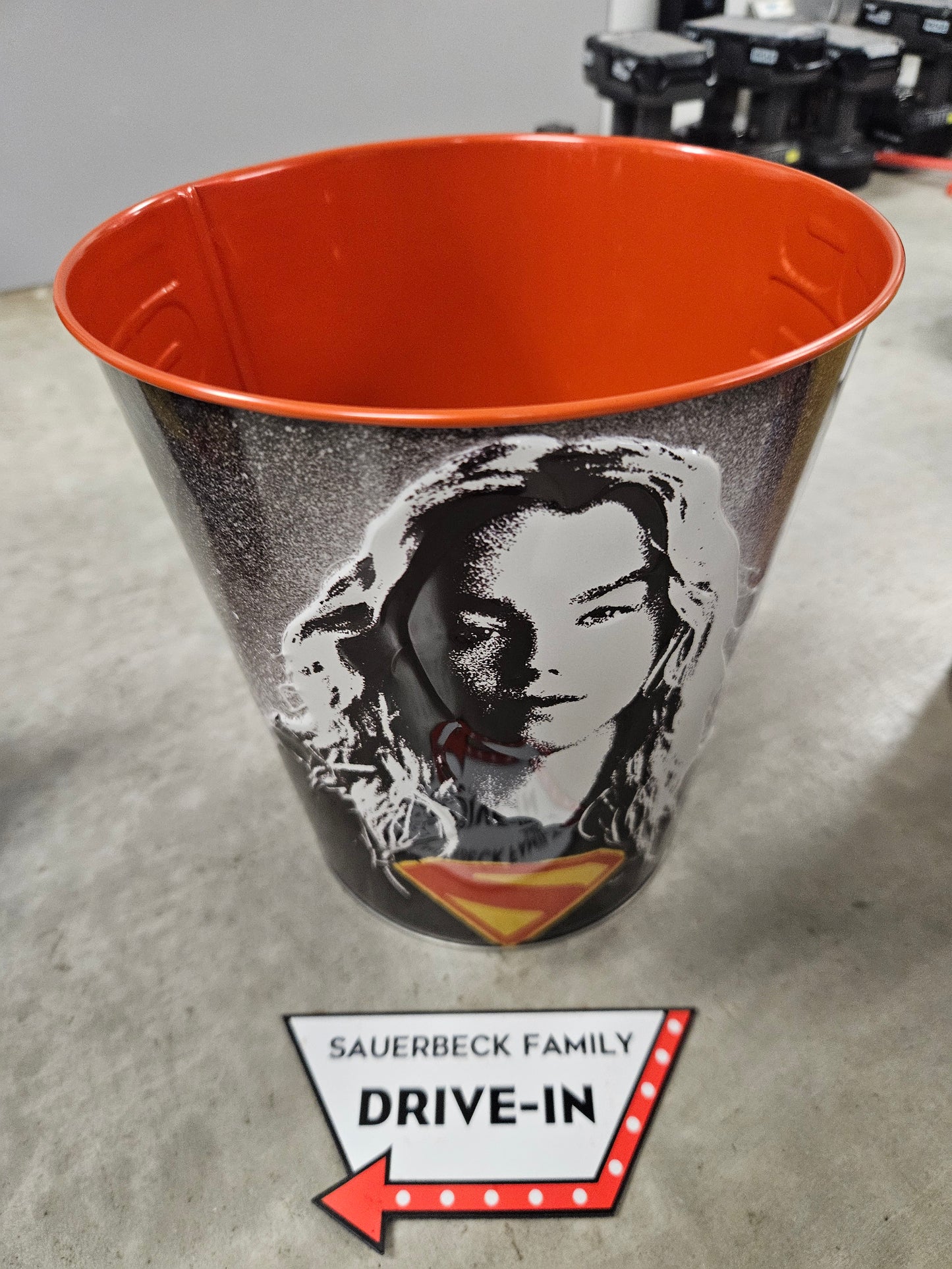 NEW! Set of 3 Supergirl 130oz Metal Popcorn Bucket Set of 3 IN HAND 2026