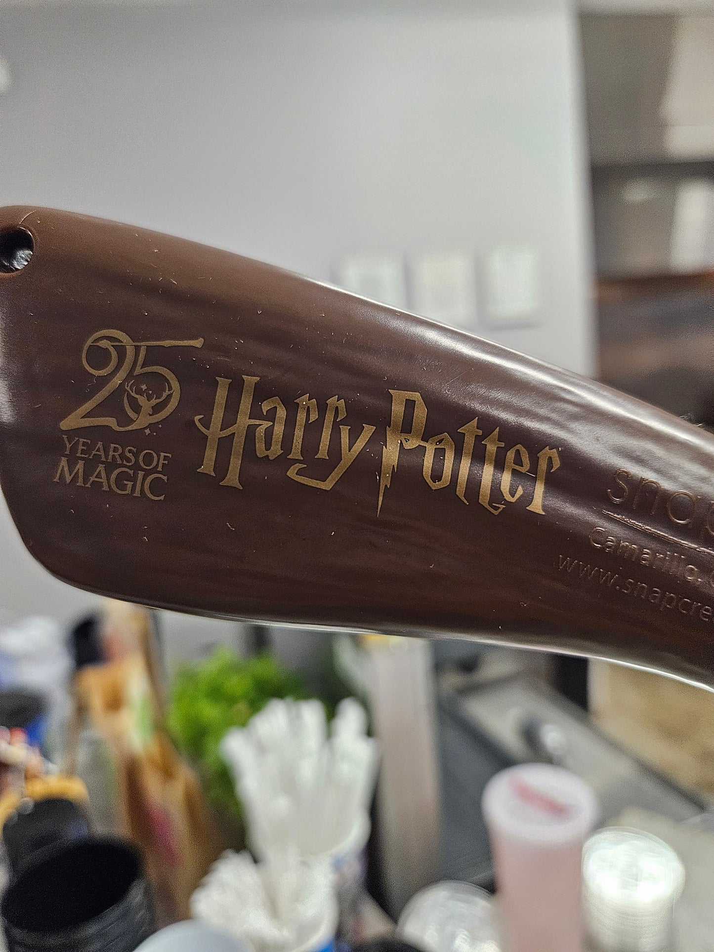 Harry Potter 25th Anniversary Popcorn Broomstick Nimbus 2000