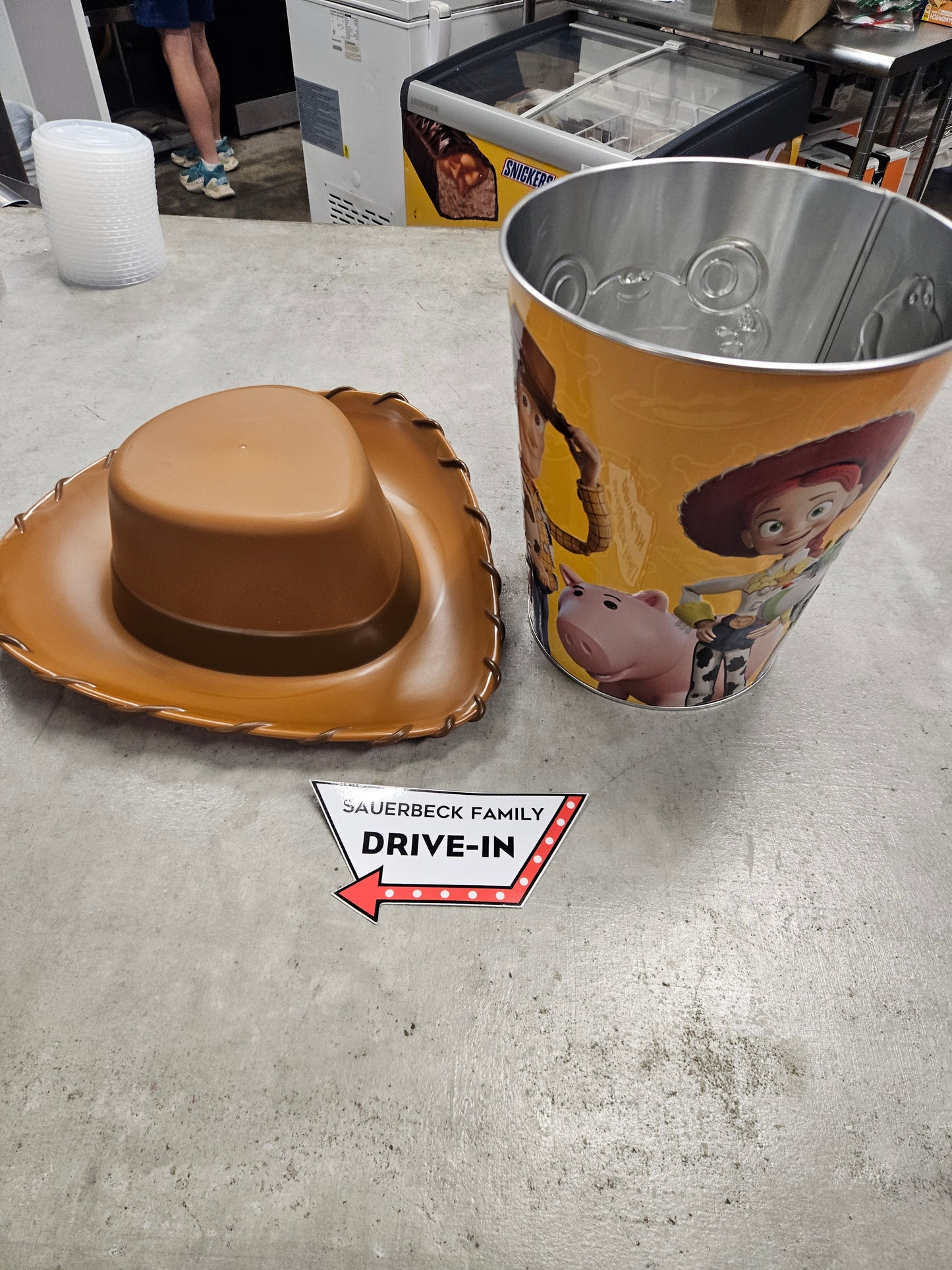 NEW! Toy Story 5 Woody Hat Popcorn Bucket IN HAND 2026