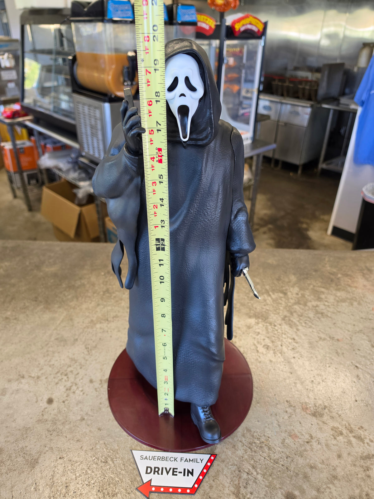 Scream 30th Anniv 2026 - Ghostface Popcorn Bucket GIANT Walking