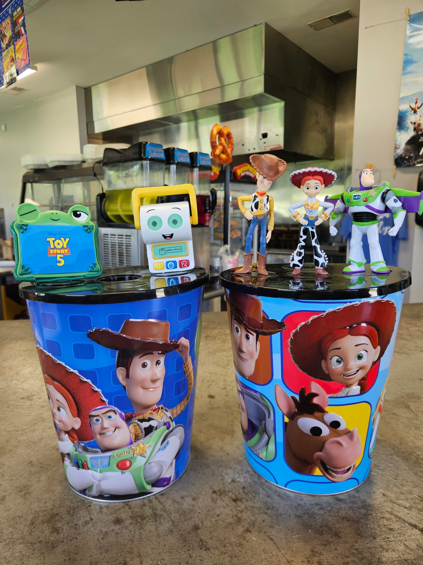 NEW! 2 Toy Story 5 Popcorn Buckets with 5 Toppers IN HAND 2026 - 10pcs
