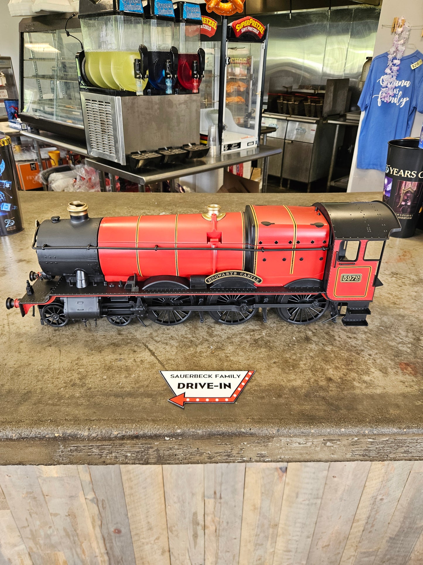Hogwarts Express Train Popcorn Harry Potter 25th Steam NEW