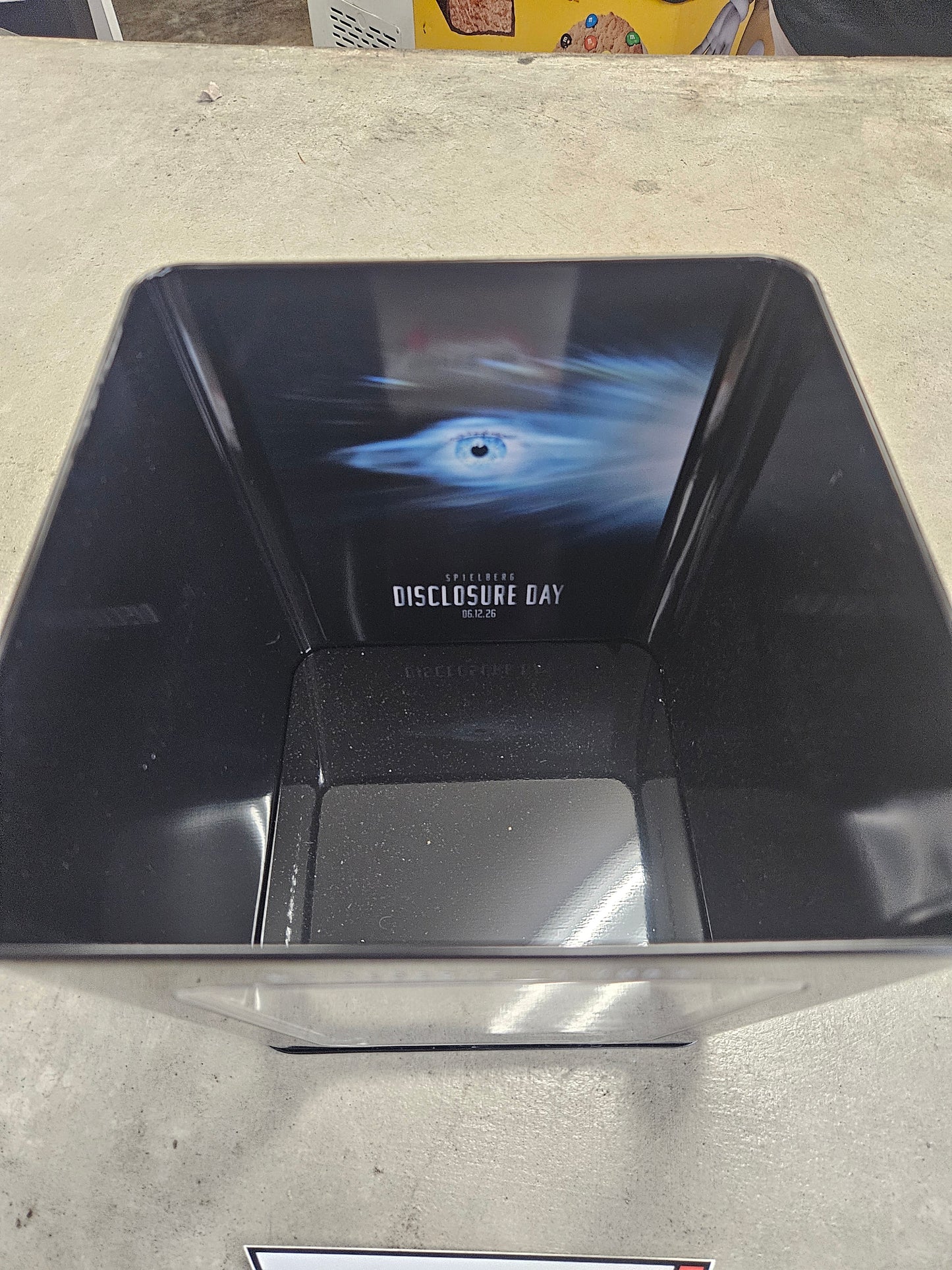 NEW! Disclosure Day Metal Popcorn Bucket Tin w/ Window -IN HAND 2026 - Spielberg