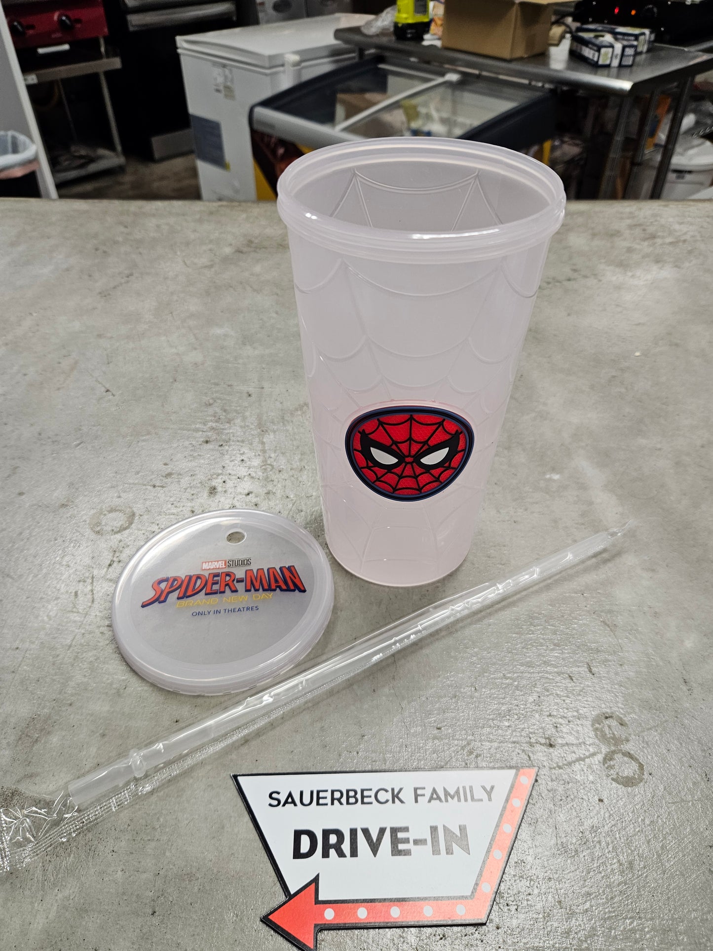 Spider-Man Brand New Day(2026) Live Action - Color Changing Cup with lid and straw