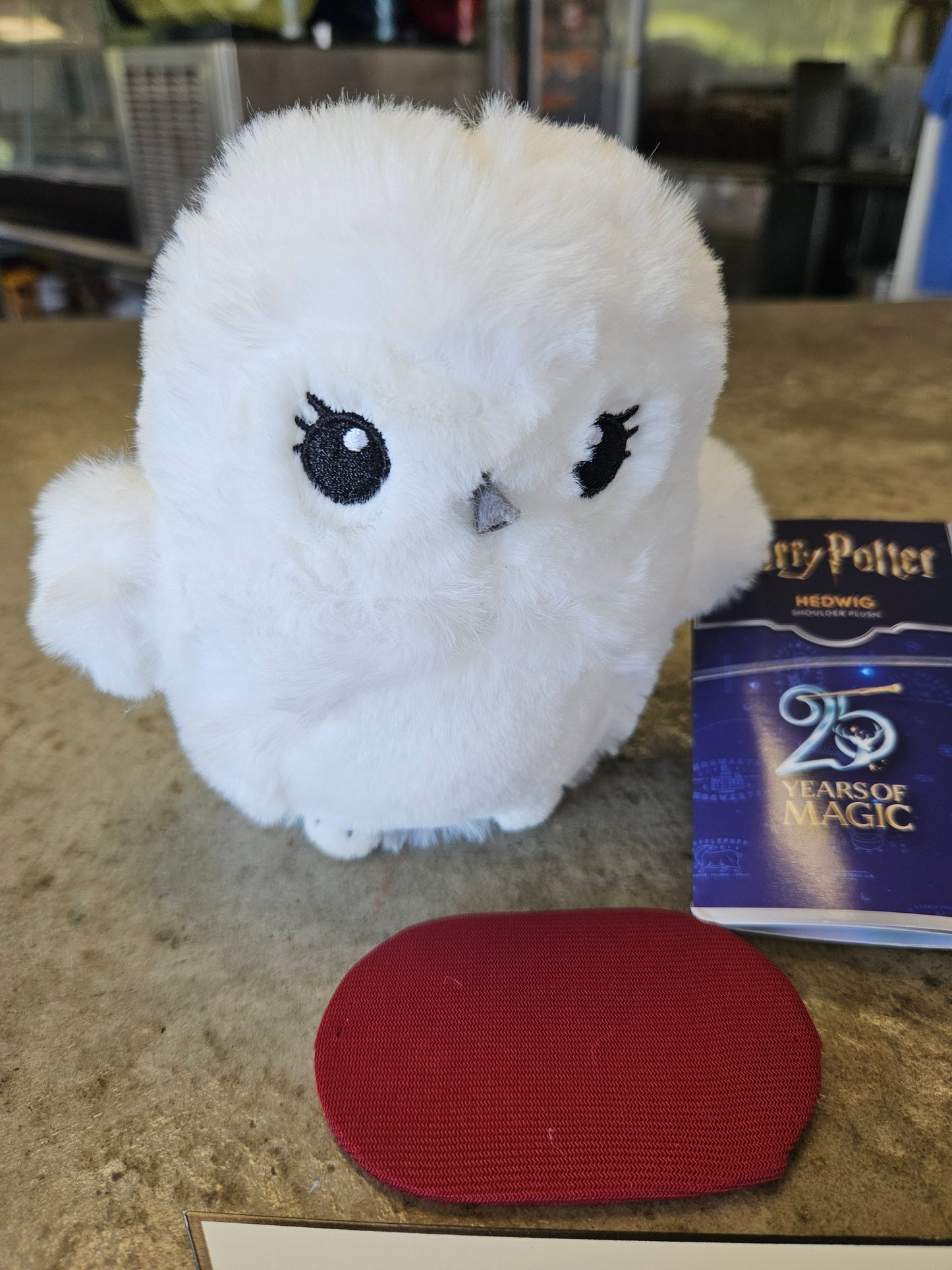 Hedwig Shoulder Pal - Harry Potter 25th Anniv 25 Years of Magic